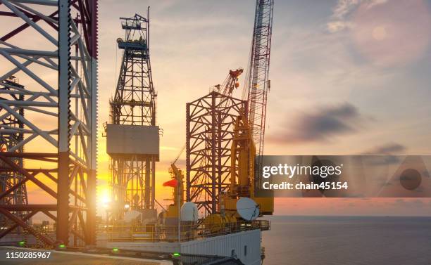Oil Rig Field 2,611 Offshore Oil Field Stock Photos, High-Res Pictures, and Images ...