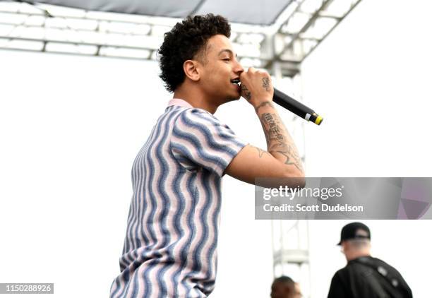 Lul Tutu Rapper 18 Rappers Lul G Stock Photos, High-Res Pictures, and Images - Getty Images