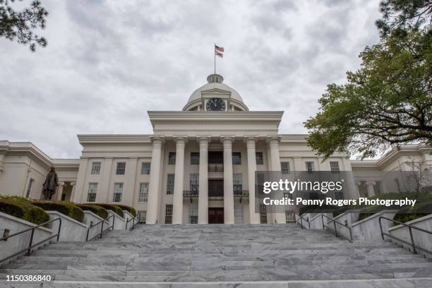 alabama state capitol building - montgomery alabama stock pictures, royalty-free photos & images