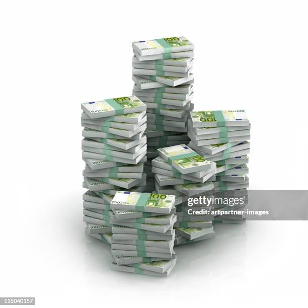 pack of 100 euro - stack stockfoto's en -beelden