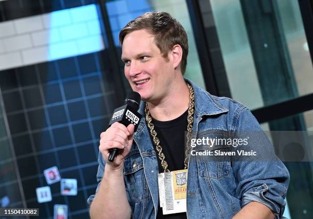 Sms The Rapper 13 Dewey Decibel Stock Photos, High-Res Pictures, and Images - Getty Images