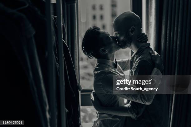 144 fotos e imágenes de Boudoir Photography Couple - Getty Images 144 fotos e imágenes de Boudoir Photography Couple - Getty Images
