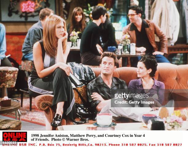 Jennifer Aniston, Matthew Perry, and Courteney Cox in Year 4 of Friends