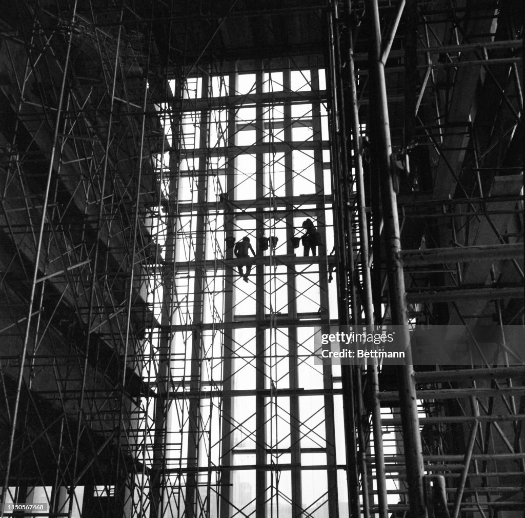 The New Metropolitan Opera House Construction