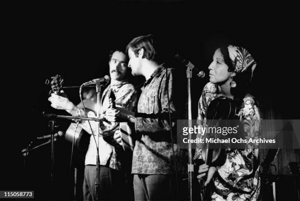 The Jim Kweskin Jug Band perform in a Greenwich Village nightclub circa 1967 in New York City, New York.