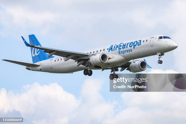 487 Airplane Font Stock Photos High Res Pictures And Images Getty 487-airplane-font-stock-photos-high-res-pictures-and-images-getty