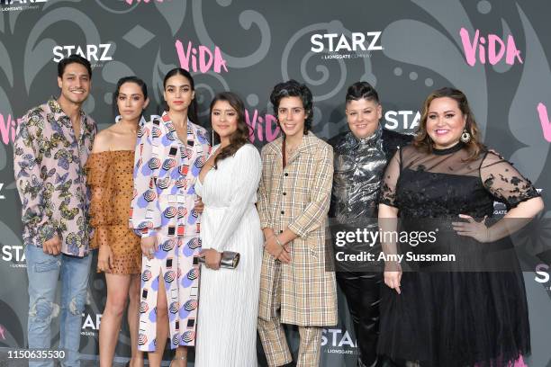 Amy Roberta Photos and Premium High Res Pictures - Getty Images