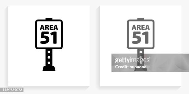 illustrations, cliparts, dessins animés et icônes de zone 51 signe noir et blanc carré icône - area 51