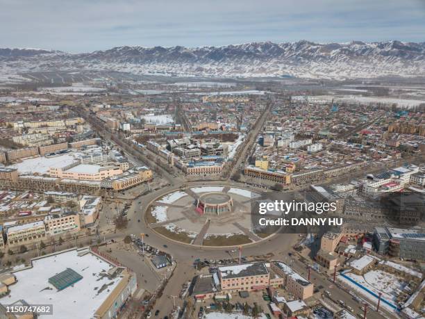 aerial view of the city of eight-trigrams in xinjiang province, west china - sinkiang province stock pictures, royalty-free photos & images