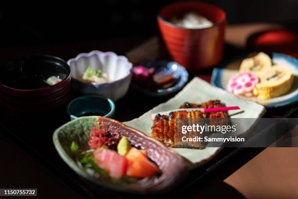 grilled eel over rice combo - freshwater eel stock pictures, royalty-free photos & images