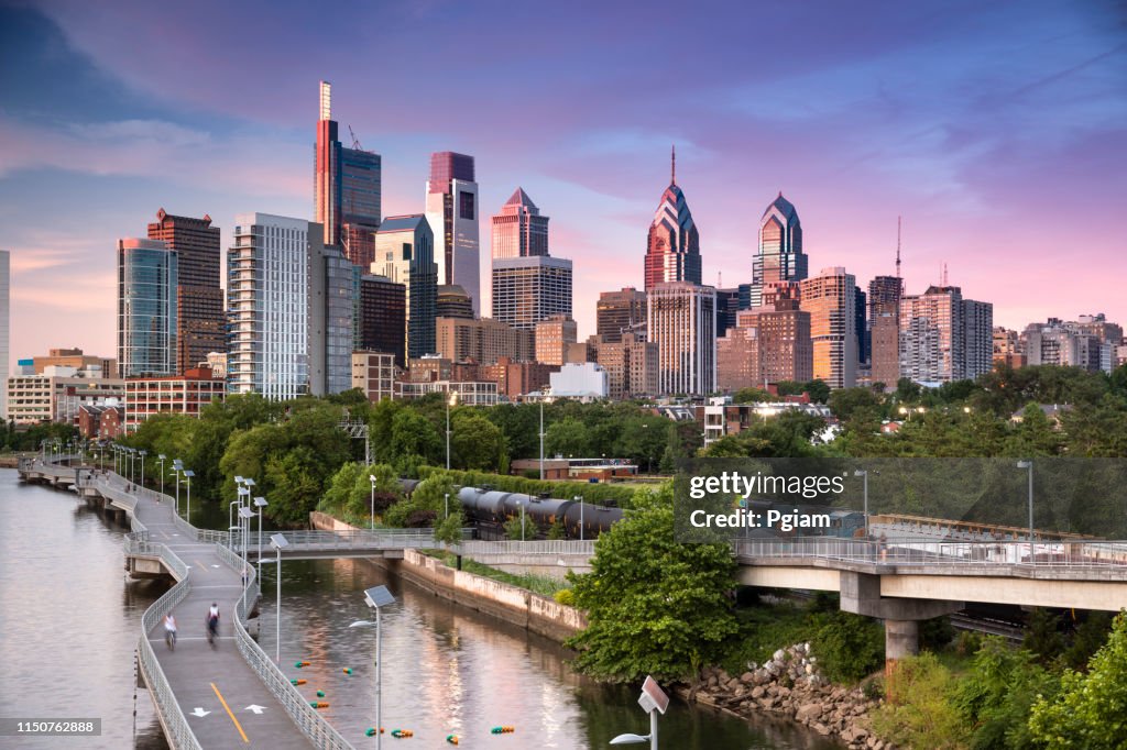 City skyline view of Philadelphia Pennsylvania