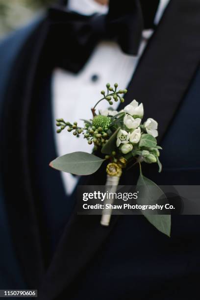 brooklyn botanical garden wedding - boutonniere ストックフォトと画像