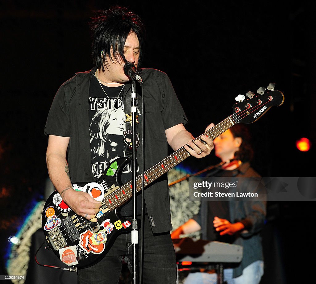 Goo Goo Dolls Perform During The Couture Las Vegas Jewelry Show