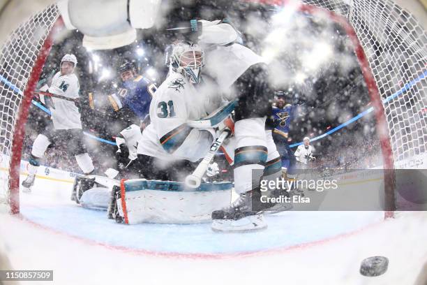 Martin Jones of the San Jose Sharks gives up a goal to Tyler Bozak of the St. Louis Blues during the third period in Game Six of the Western...