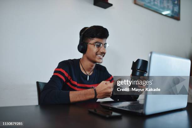 Student Camera Man Male Student Photographer Photos and Premium High Res Pictures - Getty ...