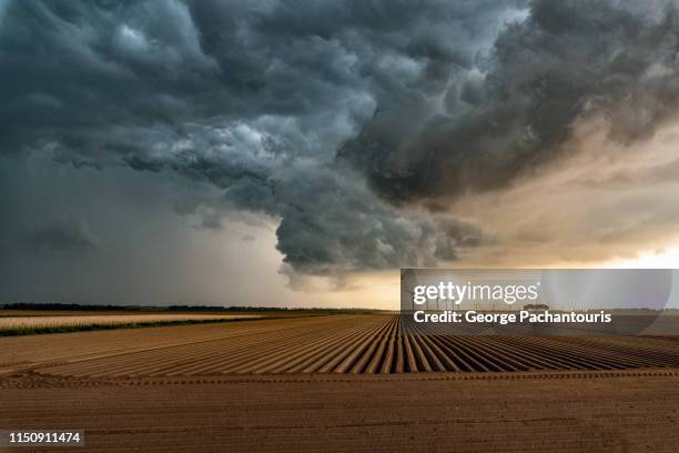 Storm In Farm 1,784 Storm Over Farm Stock Photos, High-Res Pictures, and Images ...