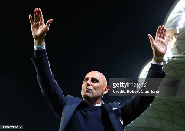 Melbourne Victory coach Kevin Muscat farewells the crowd after coaching his last match for the club, the AFC Champions League Group Stage match...