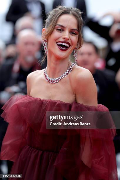 Izabel Goulart attends the screening of "Oh Mercy! " during the 72nd annual Cannes Film Festival on May 22, 2019 in Cannes, France.