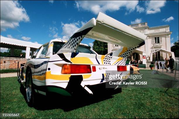 Cars revisited by pop artists exposed at Parc de Bagatelle in France on September 09, 2001 - BMW 320i by Roy Lichenstein, 1977.