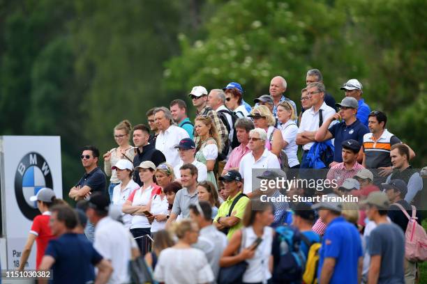 Golf fans look on during day one of the BMW International Open at Golfclub Munchen Eichenried on June 20, 2019 in Munich, Germany.