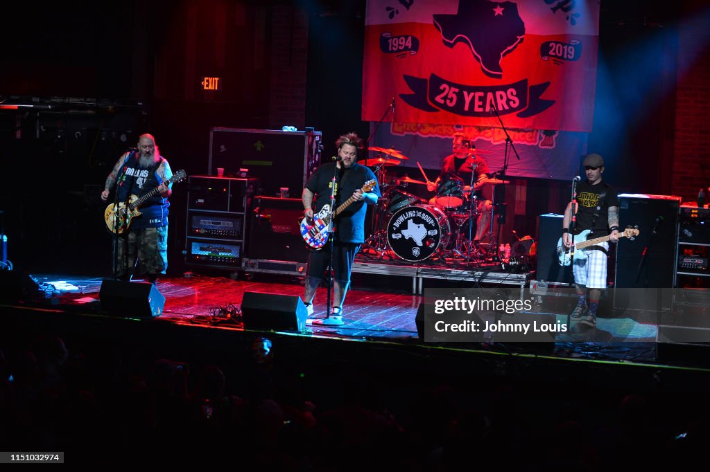 Reel Big Fish & Bowling For SoupWith Nerf Herder In Concert - Fort Lauderdale, FL