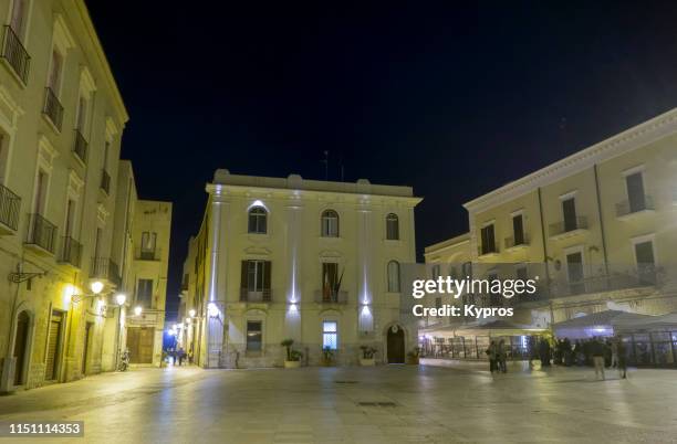 street scene - bari, italy - bari stockfoto's en -beelden