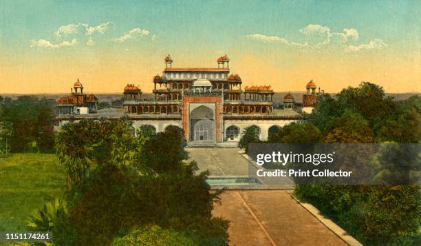 The Tomb of Akbar the Great Alias Sikandra, Agra. Built by the Emperor Jahangir in 1605 AD', circa 1910. The tomb of the Mughal Emperor Akbar , built...