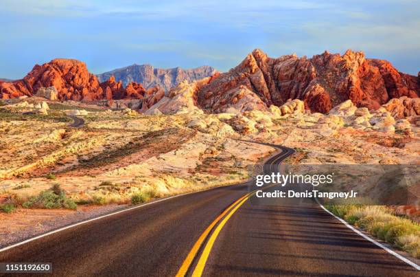 valley of fire, nevada - canyon road stock pictures, royalty-free photos & images