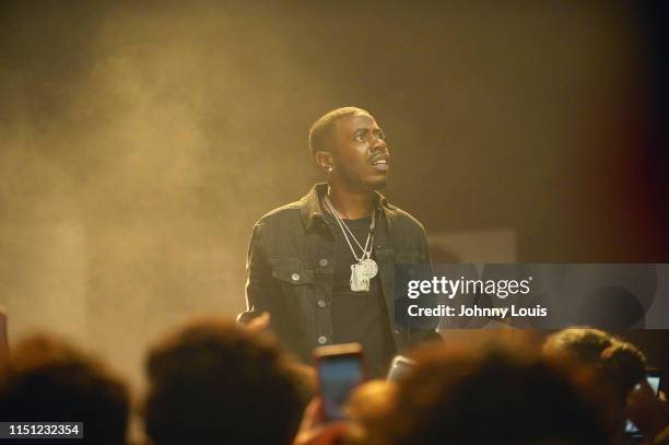 White Rapper Kiley Rapper 140 Killy (Rapper) Photos & High Res Pictures - Getty Images