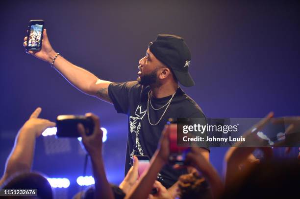 Jizzle Rapper 189 Nav (Rapper) Stock Photos, High-Res Pictures, and Images - Getty Images