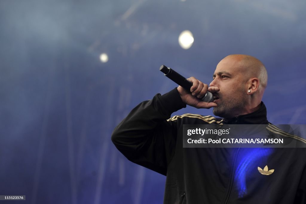 Sinik 20th Eurockeennes de Belfort Music Festival: French rap singer Sinik ...