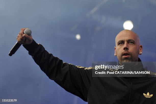 Sinik 75 Sinik Stock Photos, High-Res Pictures, and Images - Getty Images