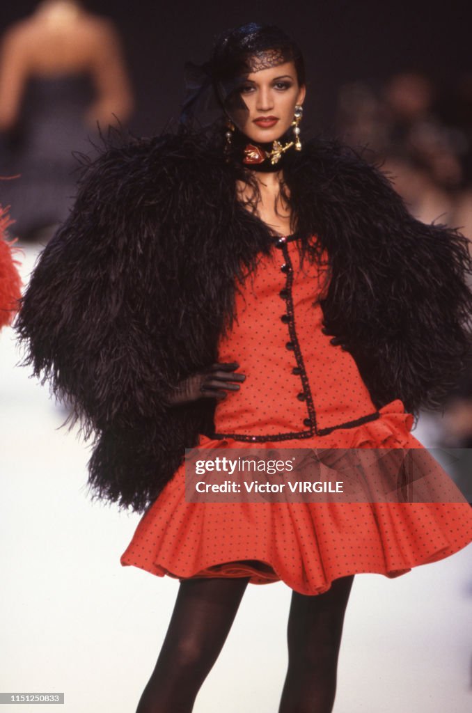 Ungaro - Runway - Ready To Wear Fall/Winter 1992-1993