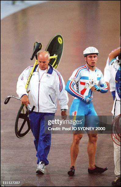 Sydney Olympics: cycling track-men's individual pursuit final in Sydney, Australia on September 20, 2000 - 2nd florian Rousseau .