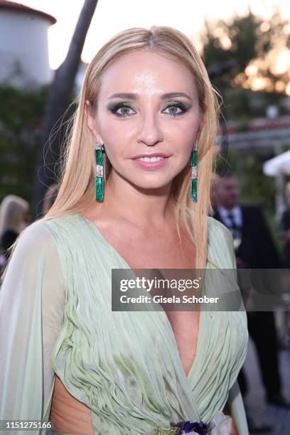 Tatiana Navka attends the amfAR Cannes Gala 2019 at Hotel du Cap-Eden-Roc on May 23, 2019 in Cap d'Antibes, France.