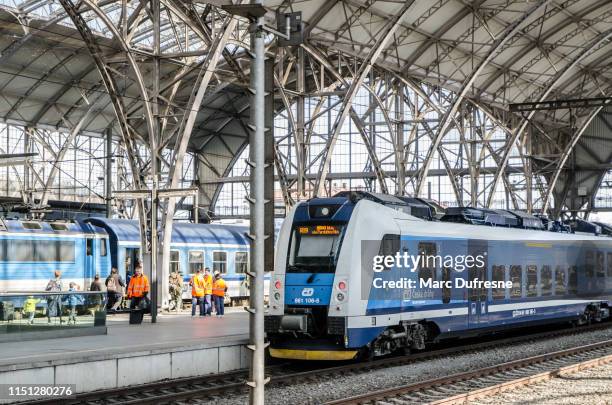 prague train station - prague train stock pictures, royalty-free photos & images