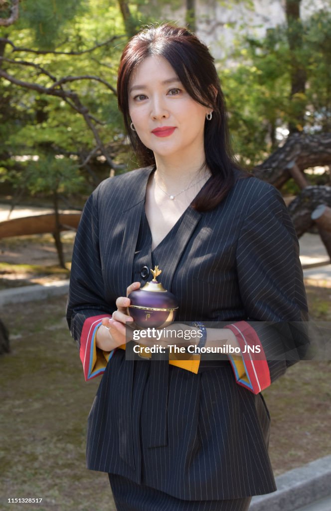 'The History of Whoo' Photocall In Seoul