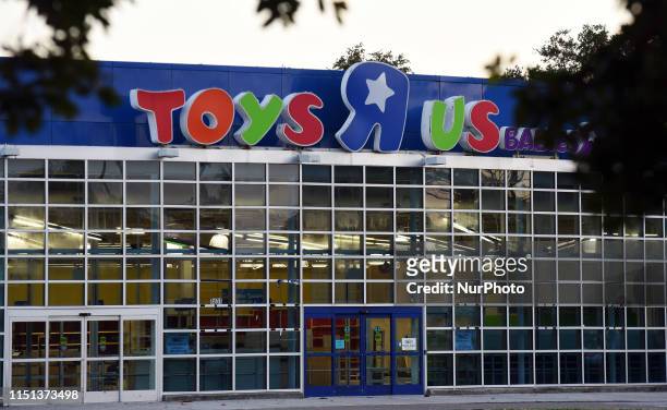 Toys R Us store that was shuttered in 2018 is seen on June 21, 2019 in Orlando, Florida. Toys R Us is reportedly planning to reopen some stores in...