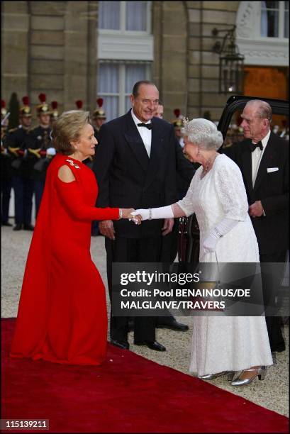 French President Jacques Chirac and wife Bernadette greet HM Queen Elizabeth II and Prince Philip at the Elysee palace for a gala dinner in Paris,...