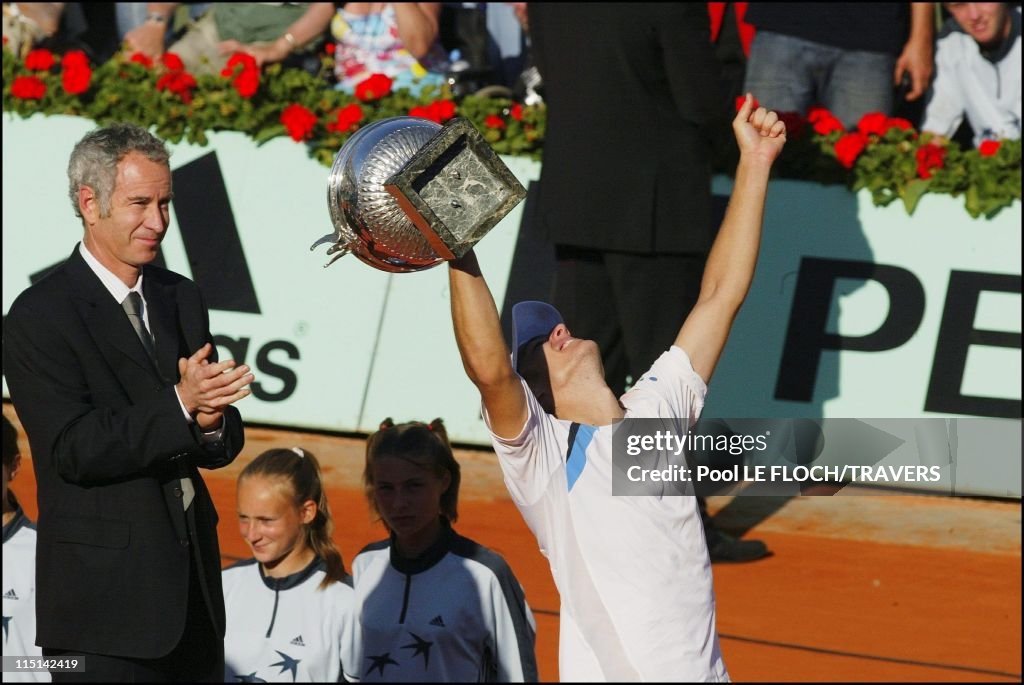 Celebrities Attend Men'S Finals At 2004 French Open At Roland Garros In Paris, France On June 06, 2004.
