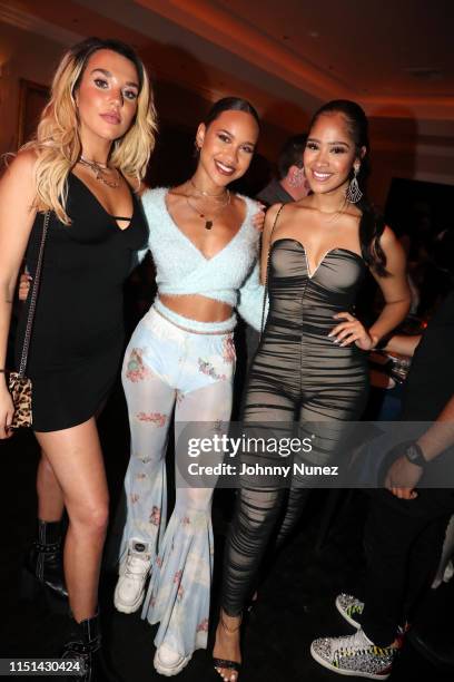 Shaylen and Angelica Vila pose with a guest at Republic Records 2nd Annual Pre-BET Awards Dinner on June 21, 2019 in Los Angeles, California.