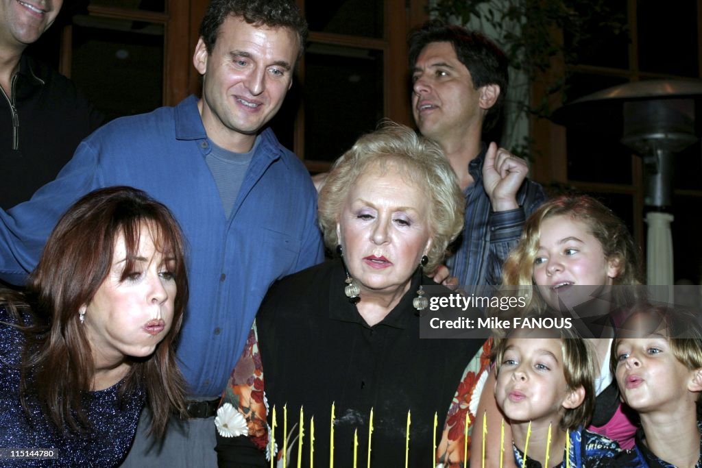 Everybody Loves Raymond' 200Th Episode Celebration In Beverly Hills, United States On October 14, 2004.