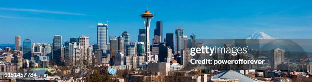 panoramic skyline of seattle en el estado de washington, estados unidos - seattle fotografías e imágenes de stock