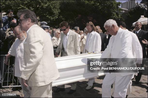 French celebrities pay last tribute to music producer Eddie Barclay at St. Germain des Pres Church in Paris, France on May 18, 2005 - Carlos, Eddy...