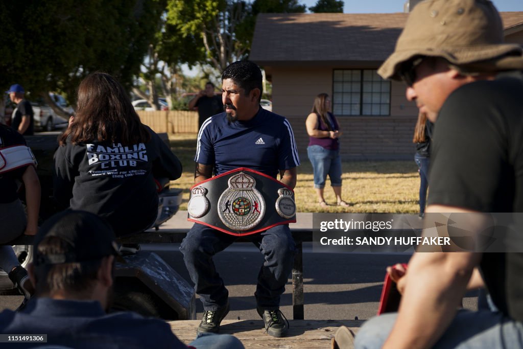 BOXING-HEAVYWEIGHT-RUIZ-PARADE