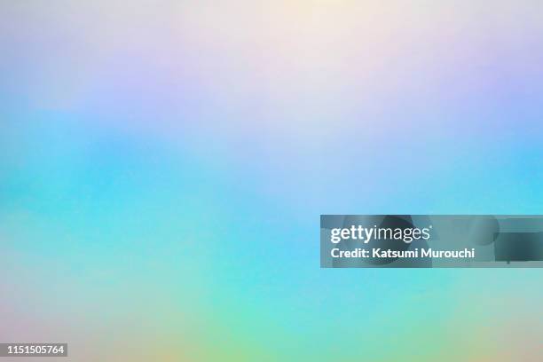 abstract defocus gradient hologram background - foil material stock-fotos und bilder