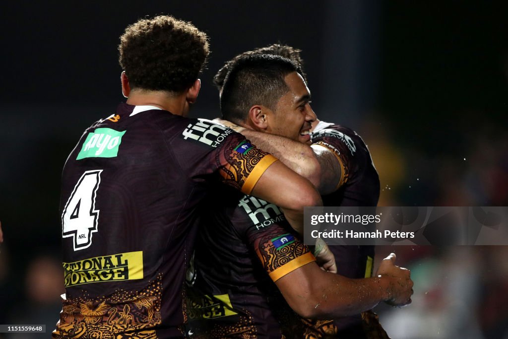 NRL Rd 11 - Warriors v Broncos