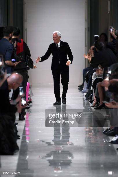 Fashion designer Giorgio Armanil walks the runway during the Giorgio Armani Cruise 2020 Collection at the Tokyo National Museum on May 24, 2019 in...