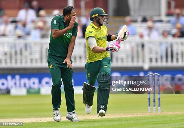 Wafa Riaz 1,968 Wahab Riaz Of Pakistan Stock Photos, High-Res Pictures, and ...