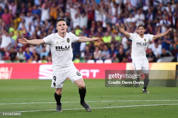 Kevin Gameiro of Valencia CF celebrates after scoring his team's first goal during the Spanish Copa del Rey match between Barcelona and Valencia at...